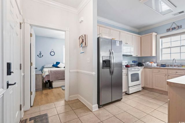 4847 Luster Leaf Cir Apt 301, Myrtle Beach, SC 29577