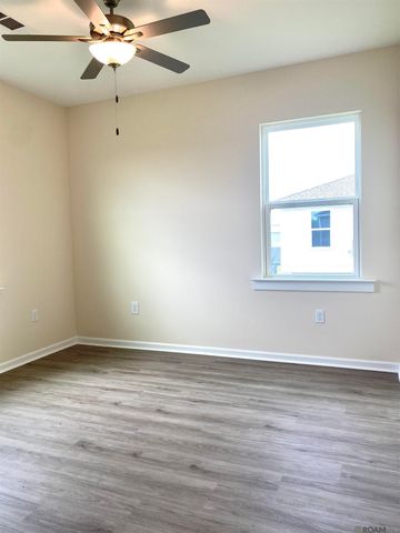 8902 Heron Way, New Roads, LA 70760