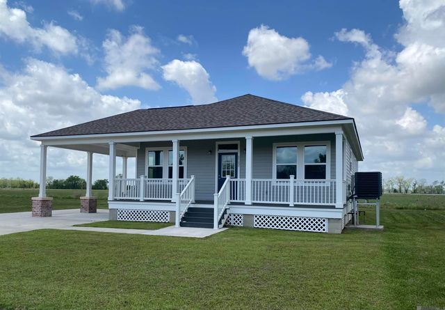8902 Heron Way, New Roads, LA 70760
