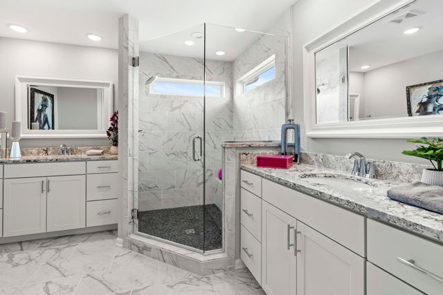 10465 California Street, Crown Point, IN 46307