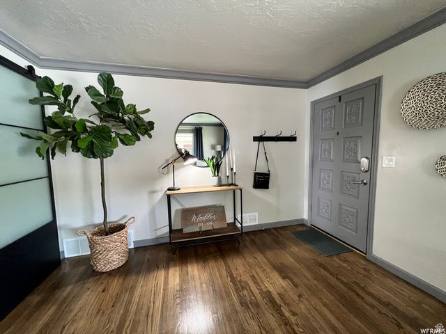 8032 S ADAMS ST, Midvale, UT 84047