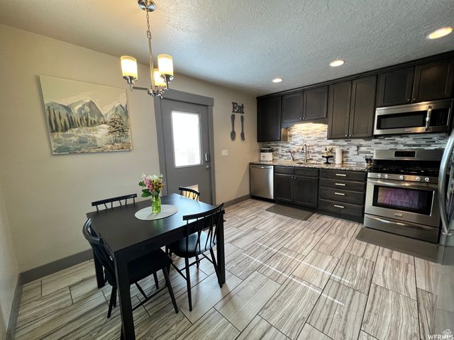 8032 S ADAMS ST, Midvale, UT 84047