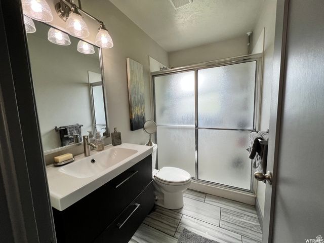 8032 S ADAMS ST, Midvale, UT 84047