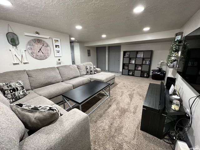 8032 S ADAMS ST, Midvale, UT 84047