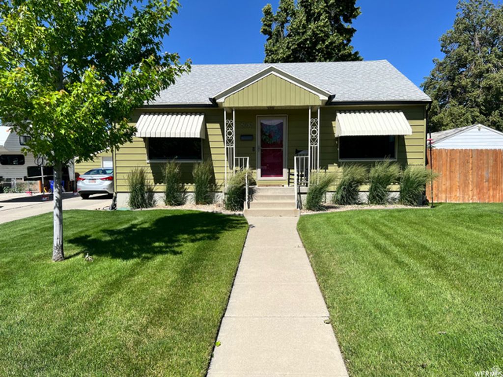 8032 S ADAMS ST, Midvale, UT 84047