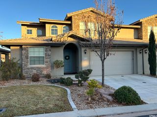 1030 N CASITAS LOOP, Washington, UT 84780