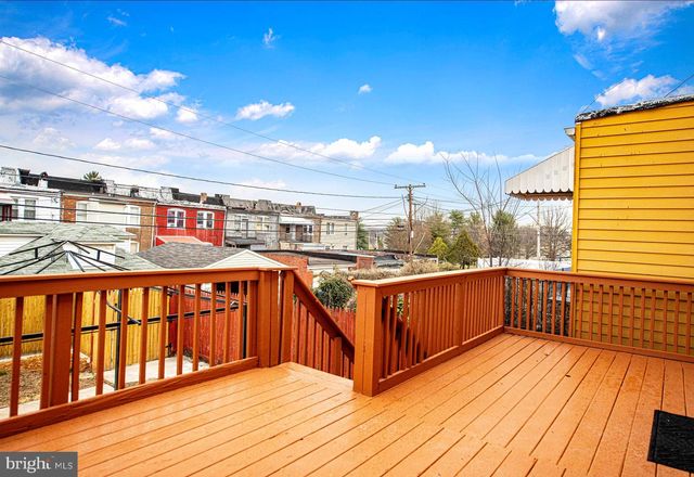 1816 CHILTON ST, Baltimore, MD 21218