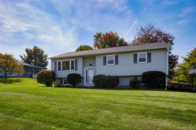 15 Rowell Lane, Wappingers Falls, NY 12590
