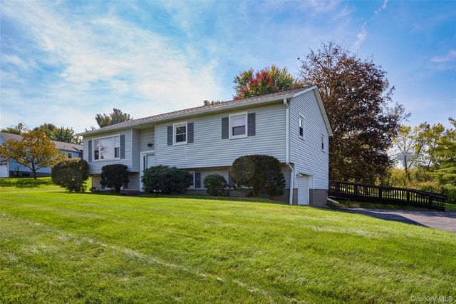 15 Rowell Lane, Wappingers Falls, NY 12590