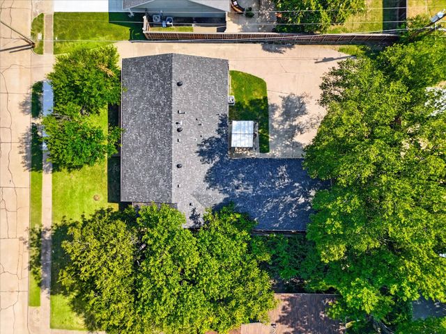 1009 Walnut Street, Irving, TX 75060