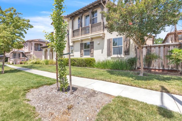 3316 San Vicente Rd, West Sacramento, CA 95691