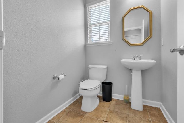 3316 San Vicente Rd, West Sacramento, CA 95691