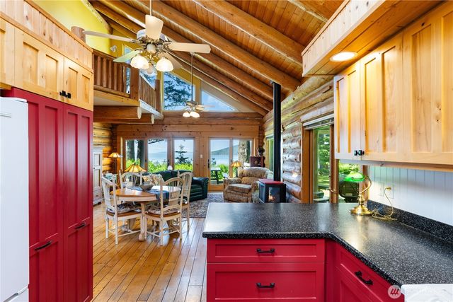 5398 West Shore Road, Anacortes, WA 98221