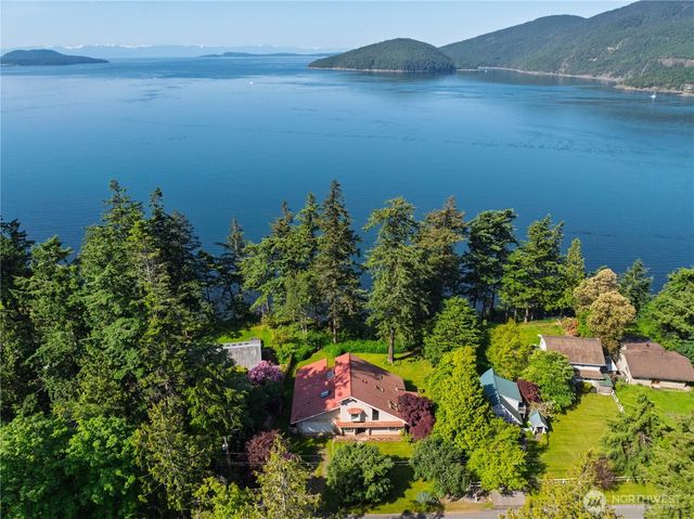 5398 West Shore Road, Anacortes, WA 98221