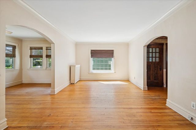 723 Wesley Avenue, Oak Park, IL 60304