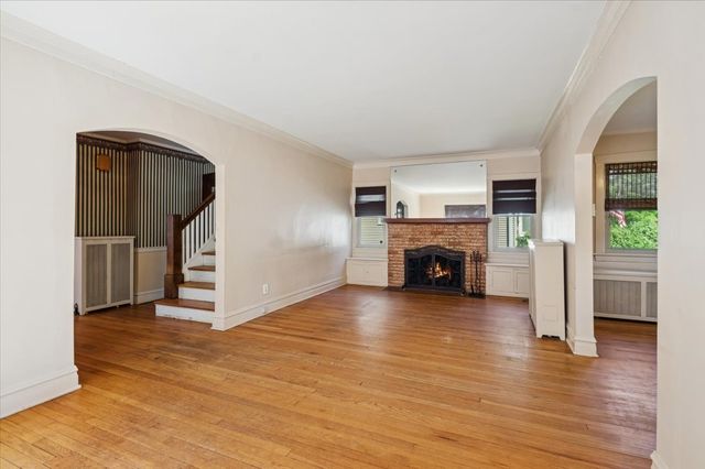 723 Wesley Avenue, Oak Park, IL 60304