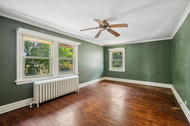 723 Wesley Avenue, Oak Park, IL 60304