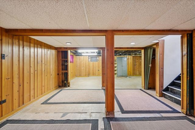 723 Wesley Avenue, Oak Park, IL 60304