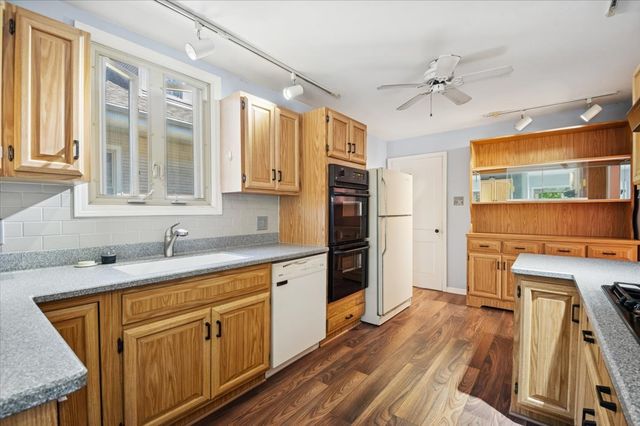 723 Wesley Avenue, Oak Park, IL 60304