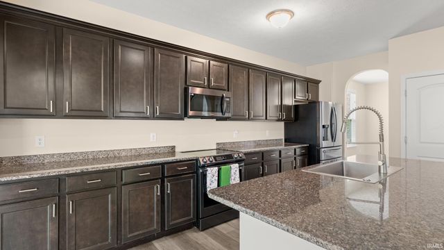 5436 W Hoge Drive, Bloomington, IN 47403