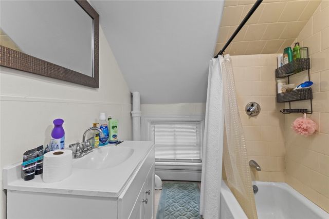 533 weeden Street, Pawtucket, RI 02860