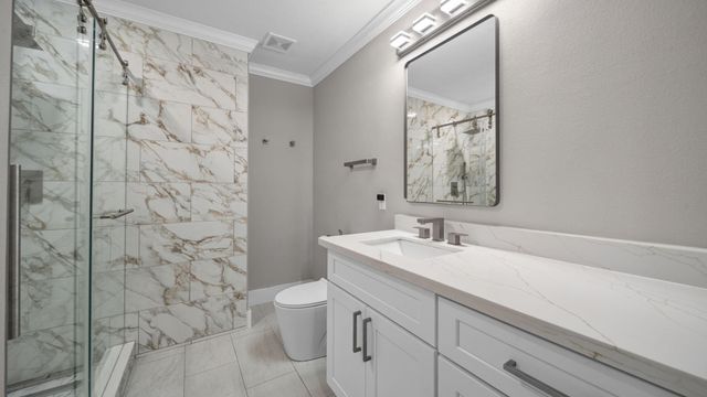 550 Slumberwood Drive, Houston, TX 77013