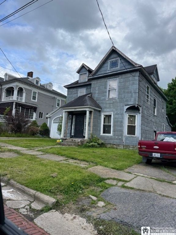 230 Crossman Street, Jamestown, NY 14701