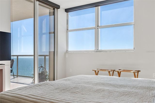 1800 BENJAMIN FRANKLIN DRIVE B809, Sarasota, FL 34236