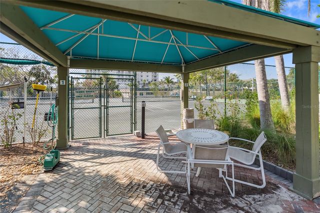 1800 BENJAMIN FRANKLIN DRIVE B809, Sarasota, FL 34236