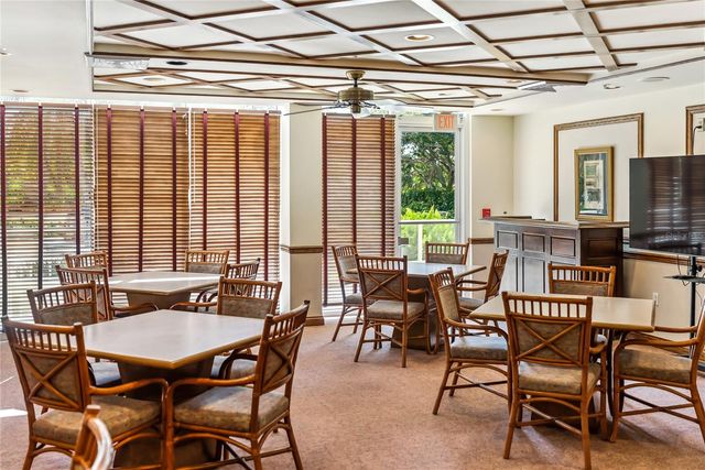 1800 BENJAMIN FRANKLIN DRIVE B809, Sarasota, FL 34236