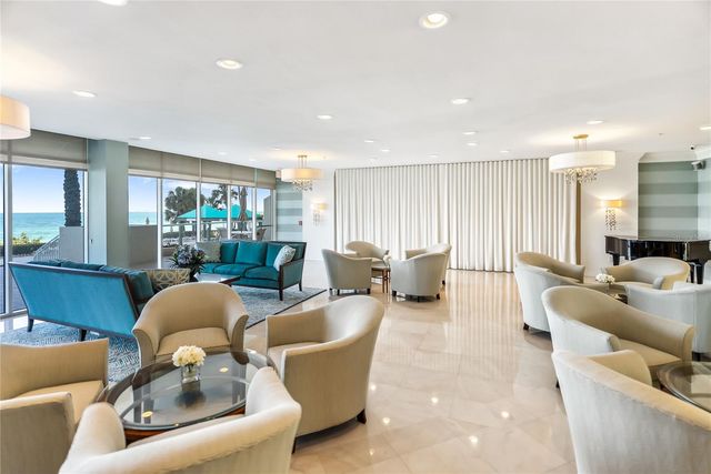 1800 BENJAMIN FRANKLIN DRIVE B809, Sarasota, FL 34236