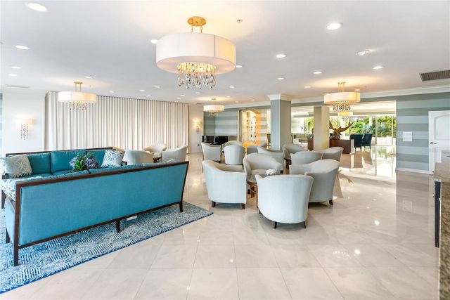 1800 BENJAMIN FRANKLIN DRIVE B809, Sarasota, FL 34236