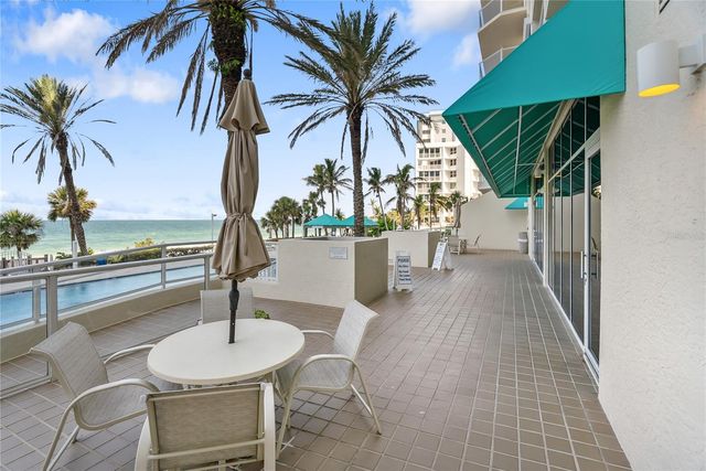 1800 BENJAMIN FRANKLIN DRIVE B809, Sarasota, FL 34236