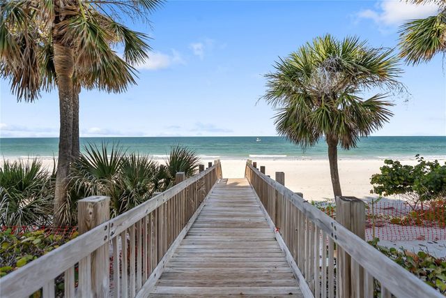 1800 BENJAMIN FRANKLIN DRIVE B809, Sarasota, FL 34236