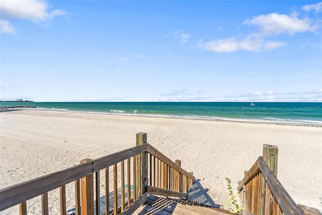 1800 BENJAMIN FRANKLIN DRIVE B809, Sarasota, FL 34236