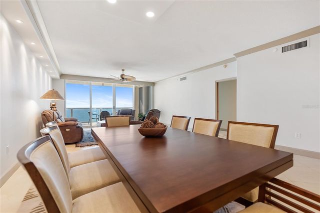 1800 BENJAMIN FRANKLIN DRIVE B809, Sarasota, FL 34236