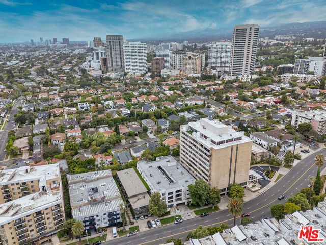 1357 S Beverly Glen Boulevard, Los Angeles, CA 90024