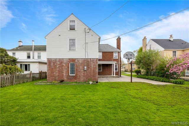 25 Saint Johns Avenue, Tonawanda, NY 14223