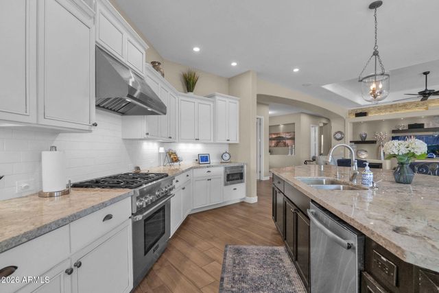 3746 E AZALEA Drive, Gilbert, AZ 85298