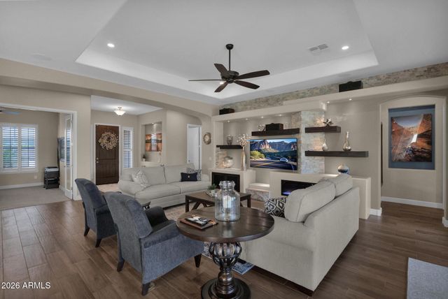 3746 E AZALEA Drive, Gilbert, AZ 85298