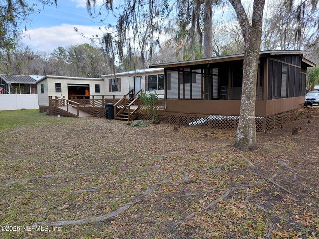 106 BREEZEWOOD Circle, San Mateo, FL 32187