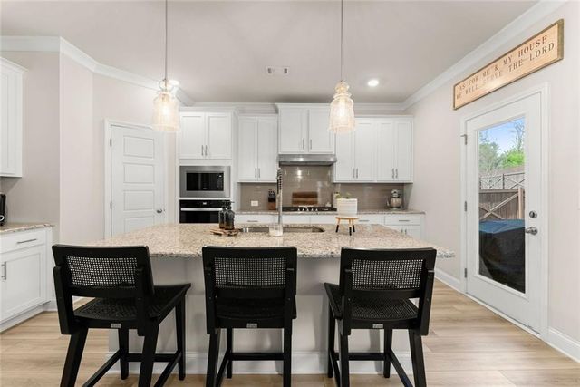 6034 Morning Star Lane, Gainesville, GA 30506