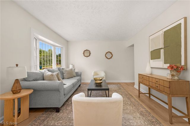 2348 Buena Vista Drive, Wickliffe, OH 44092