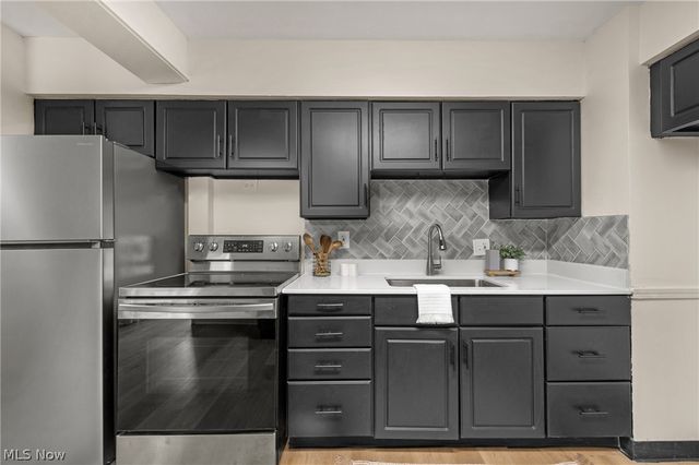 2348 Buena Vista Drive, Wickliffe, OH 44092