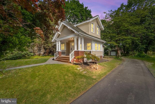 4 E HADDON AVE, Oaklyn, NJ 08107