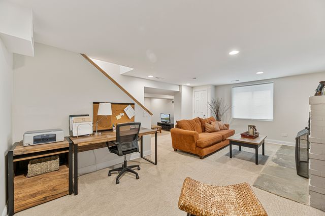 3525 Old Mill Road, Highland Park, IL 60035