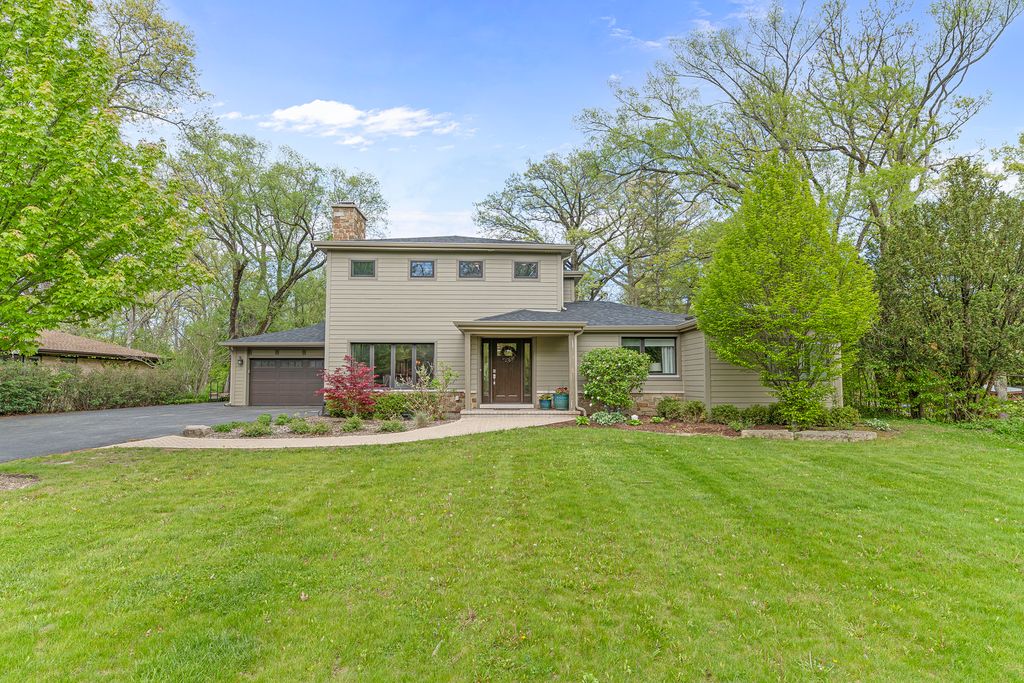 3525 Old Mill Road, Highland Park, IL 60035
