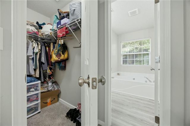 220 Ashland Manor Drive, Lawrenceville, GA 30045