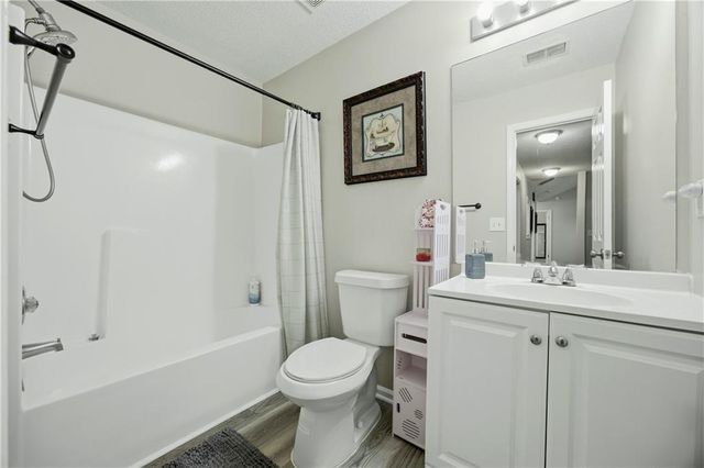 220 Ashland Manor Drive, Lawrenceville, GA 30045