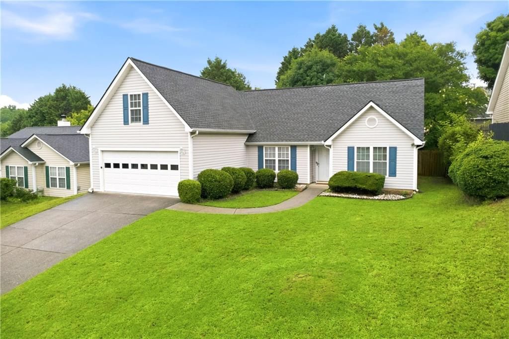 220 Ashland Manor Drive, Lawrenceville, GA 30045